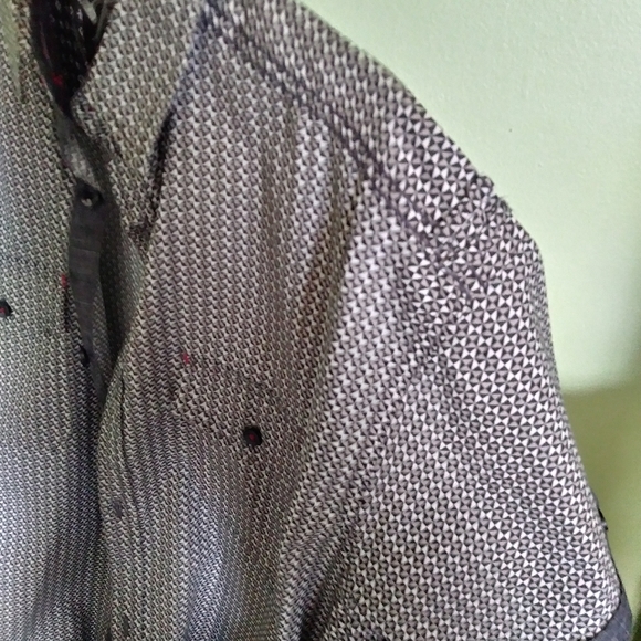 short-sleeved shirt - Picture 2 of 5